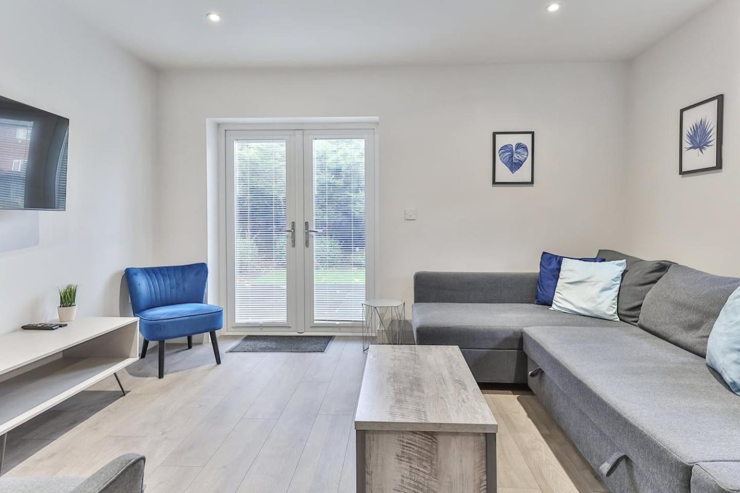 Villa 3 Bed Refurbished, Modern House, Wifi, Patio Area à Sheffield Extérieur photo
